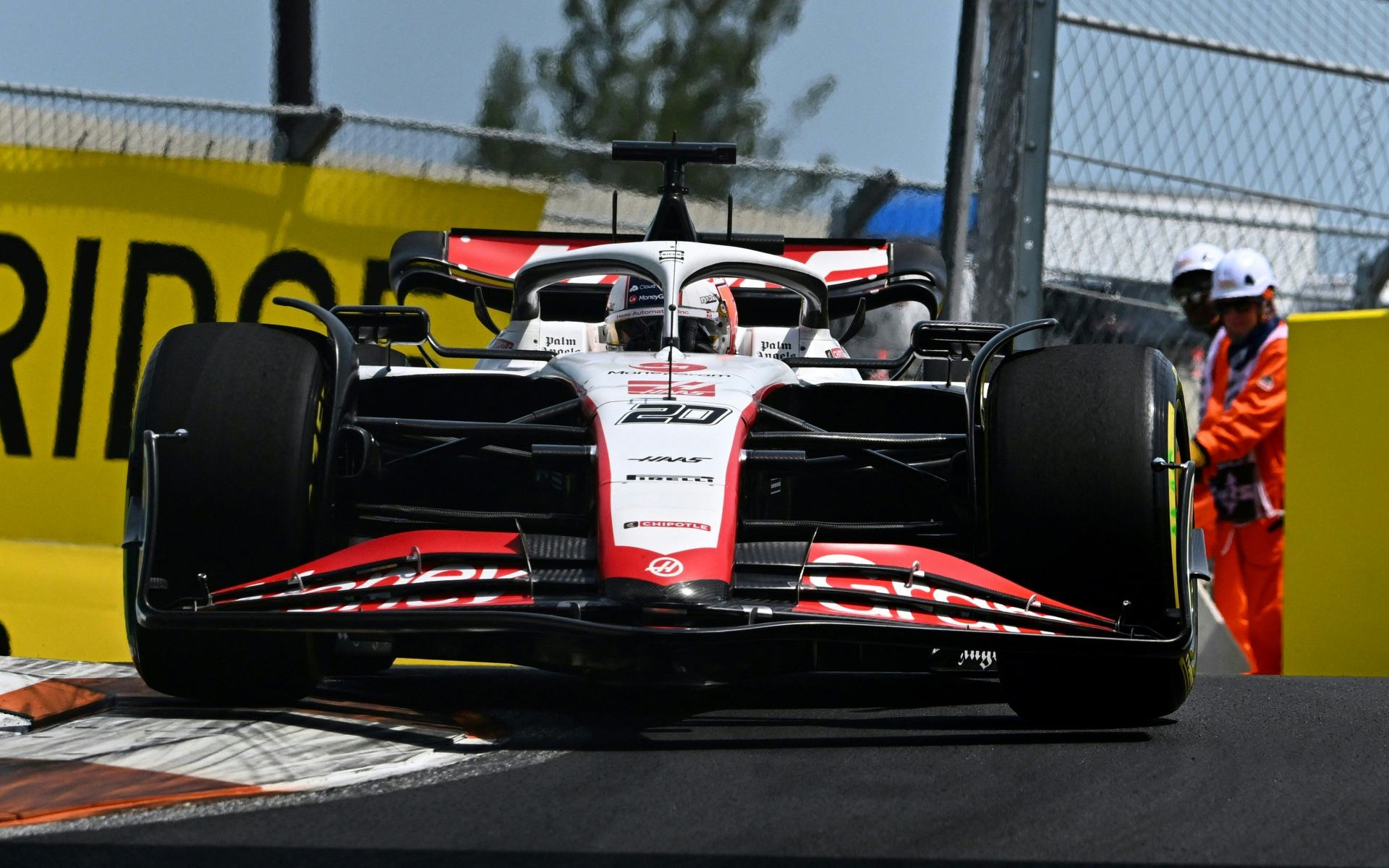 Haas vê temporada com bons olhos, mas aponta grande defeito: desempenho no tráfego