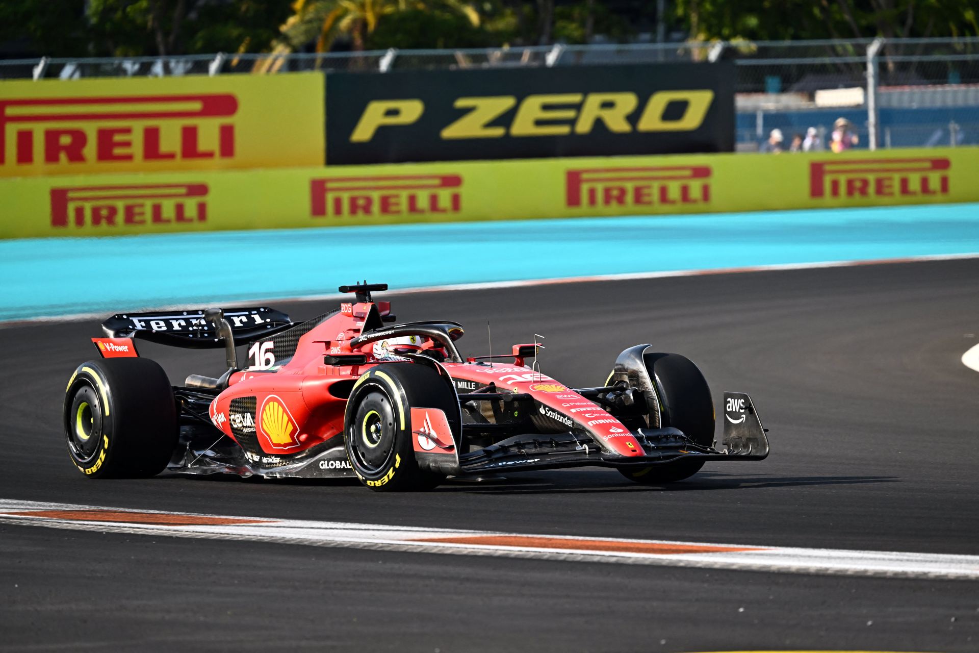 Leclerc diz que Ferrari “está devendo” em ritmo de corrida no GP de Miami
