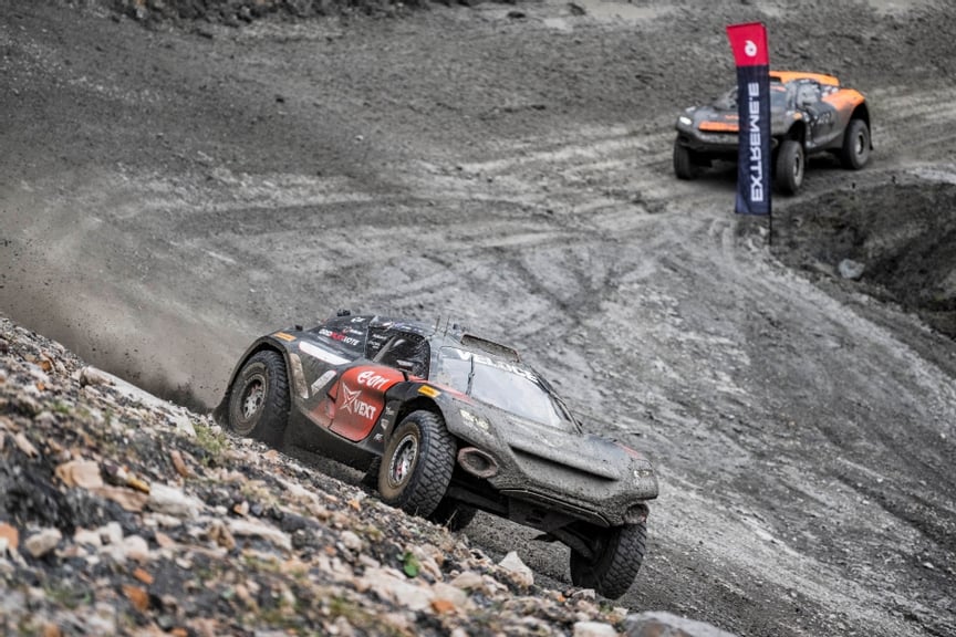 Hansen/Taylor domina sem sustos e vence corrida 2 da etapa da Escócia da Extreme E