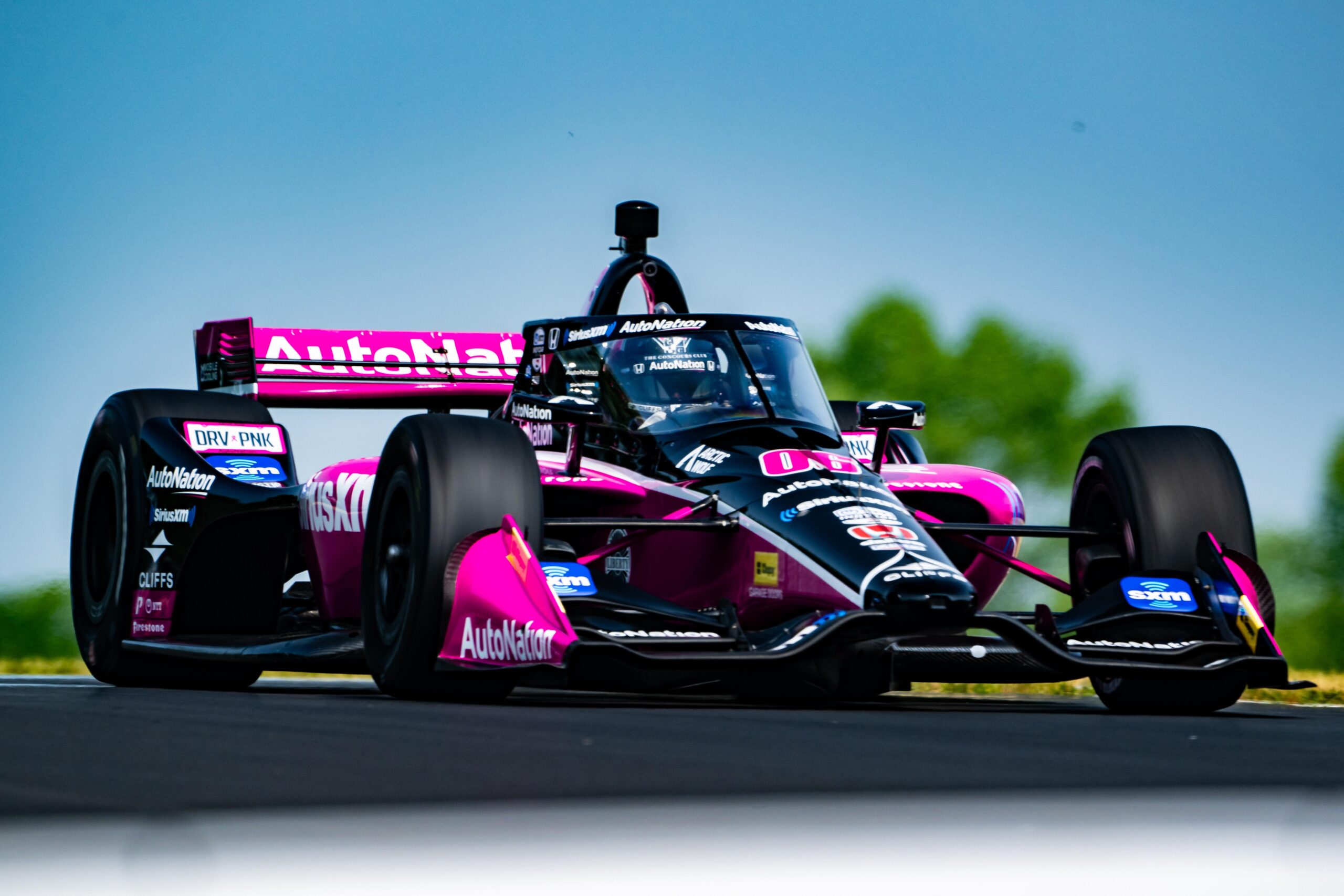 Castroneves lamenta 26º e revela “pista suave” em Road America: “Faz diferença”