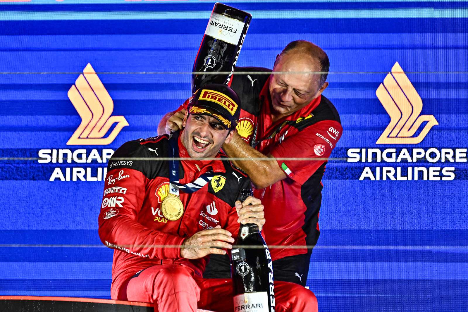 “Sainz vai mudar as coisas na Ferrari”, diz Evelyn Guimarães: “A começar por Vasseur”