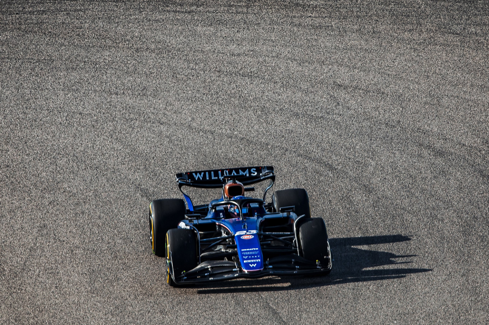 Williams explica mudanças no FW46 e espera “carro competitivo nas 24 corridas”