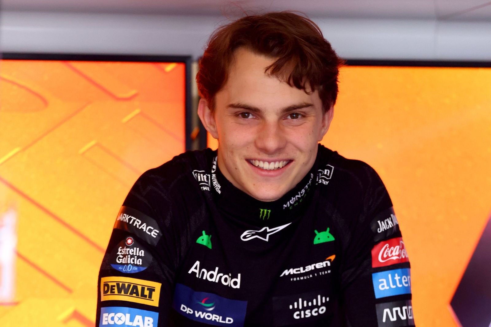 Piastri vê indefinição sobre posição da McLaren após TLs no Canadá: “Difícil saber”
