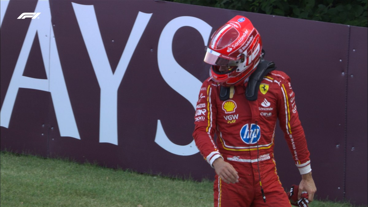Leclerc perde controle em zebra e bate firme no muro no TL2 do GP da Hungria
