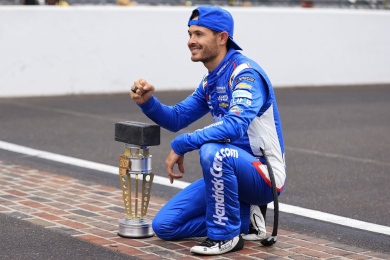 Larson vence 4ª de 2024 em Indianápolis. Confira briga pelos playoffs da Nascar