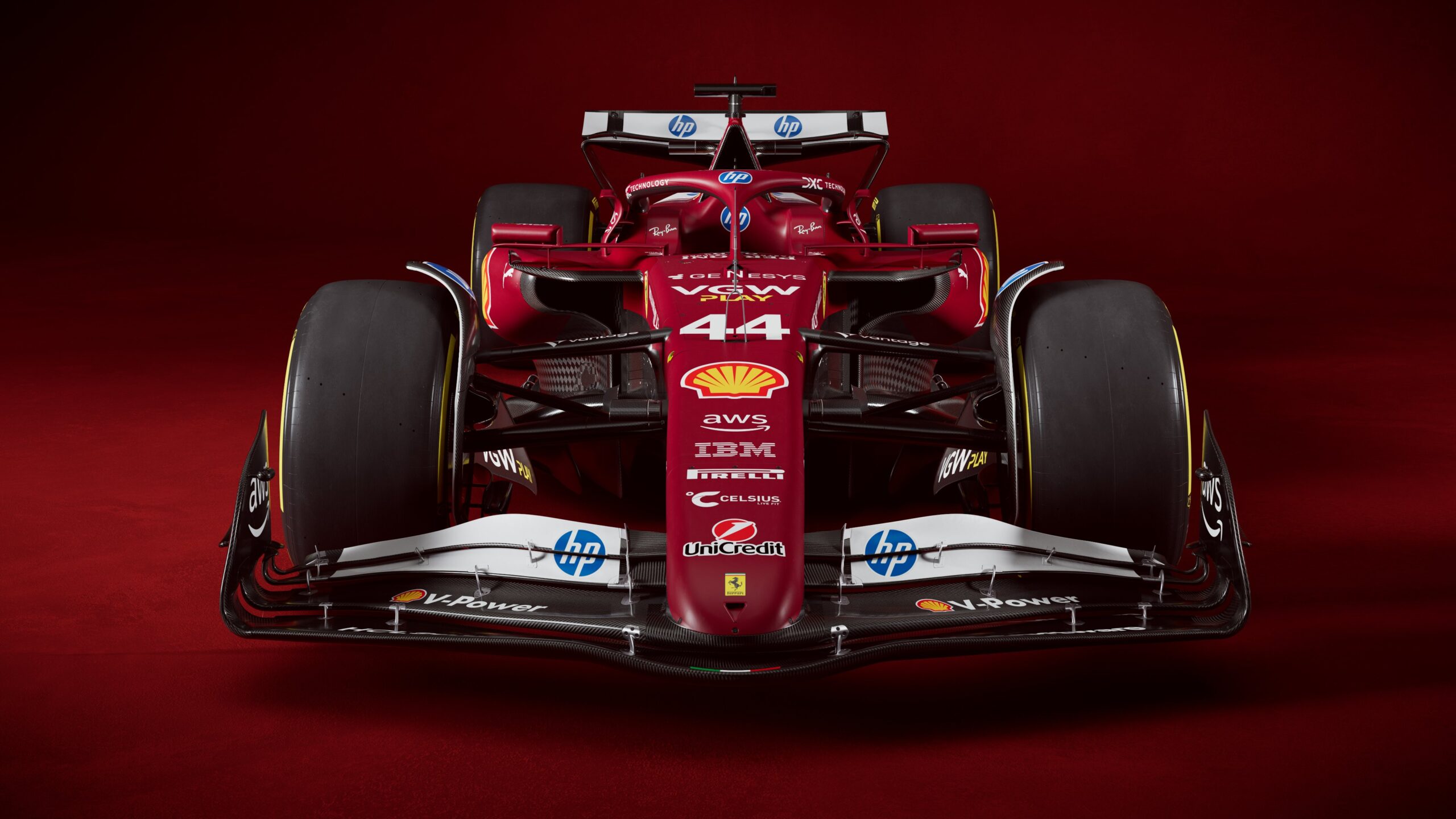 Suspensão, entre-eixos e sidepod: Ferrari traz carro “99% novo” para F1 2025