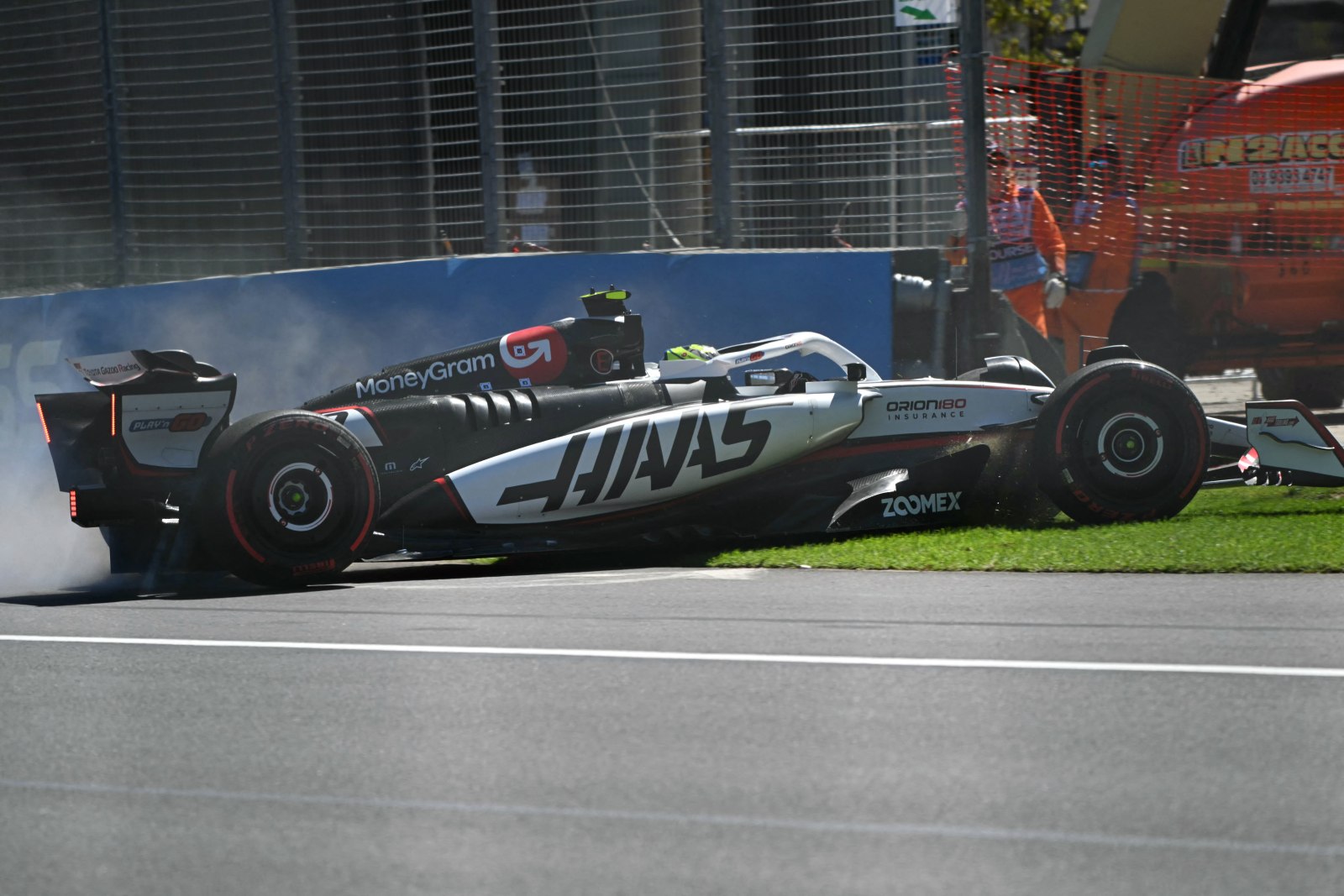 Haas muda unidade de potência de Bearman quase toda em fim de semana na Austrália