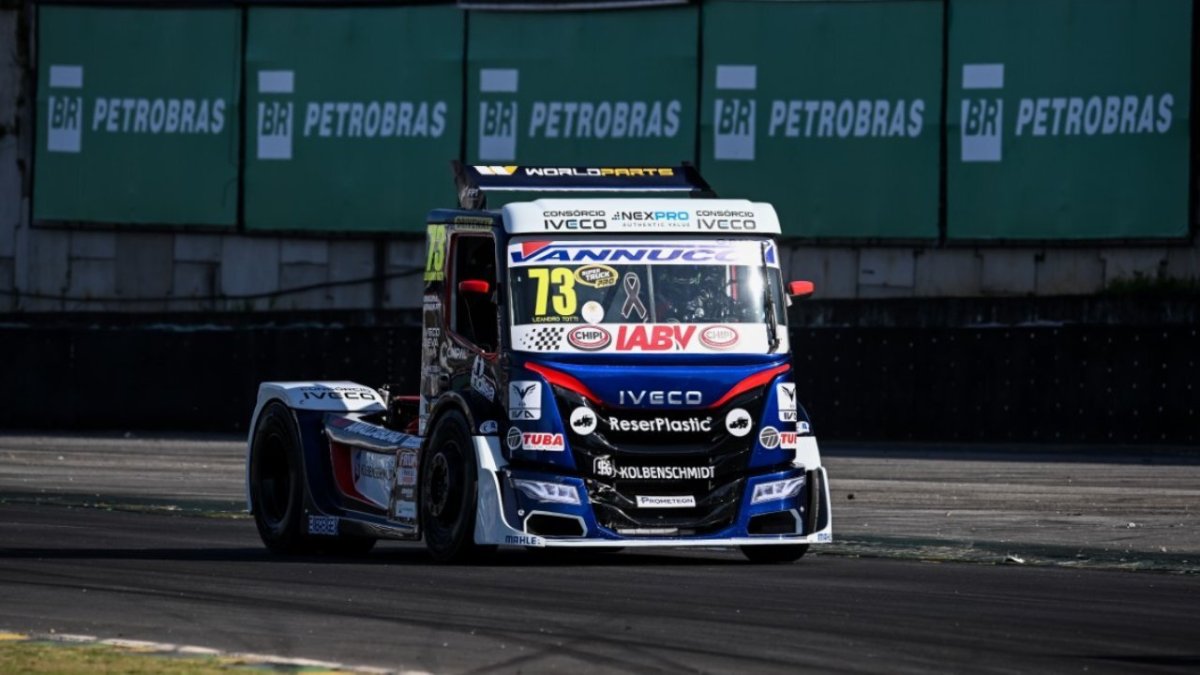 Totti domina fim de semana e varre etapa de Cascavel da Copa Truck 2026