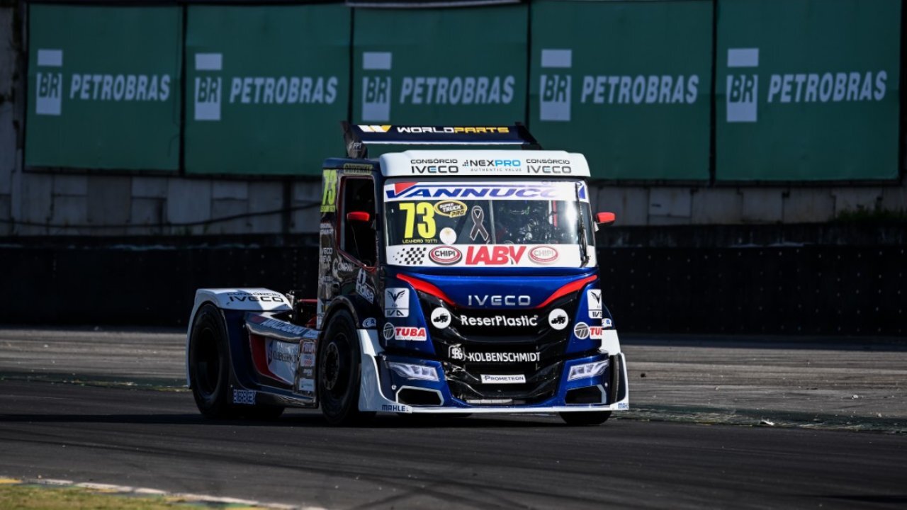 Totti domina fim de semana e varre etapa de Cascavel da Copa Truck 2026