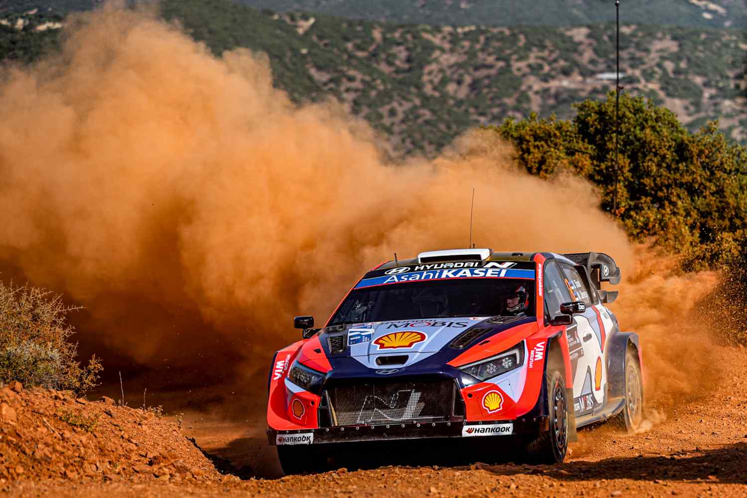 Tänak segura vantagem de 3s sobre Fourmaux e lidera 1º dia do Rali da Grécia do WRC