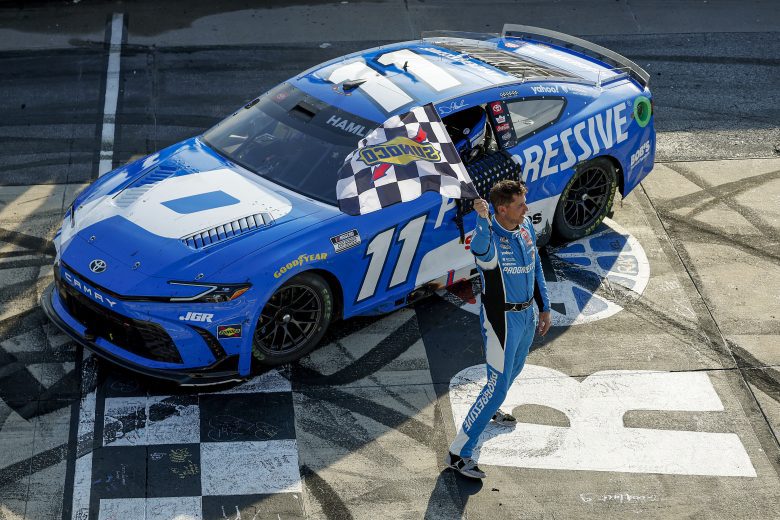 Hamlin mantém casamento com Joe Gibbs e renova contrato até 2027