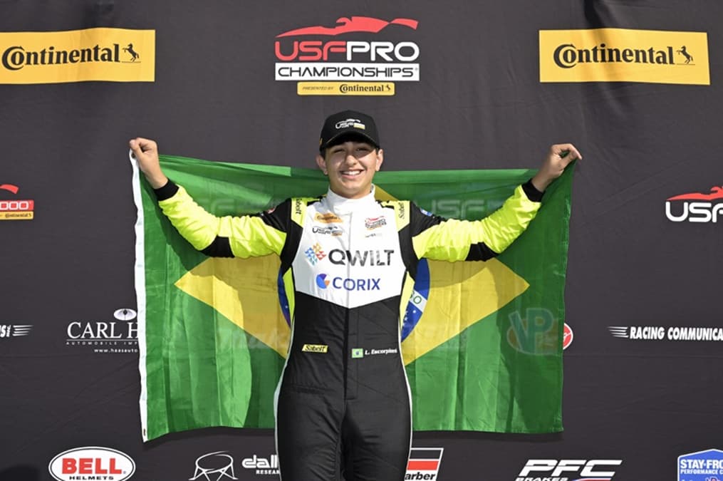 Escorpioni segura Loiacano, vence corrida 2 de Portland e garante título da USF Juniors