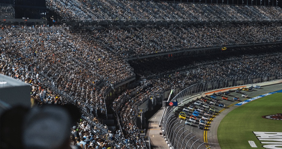 Assista ao vivo à etapa de Daytona da Nascar no GRANDE PRÊMIO na PicTV