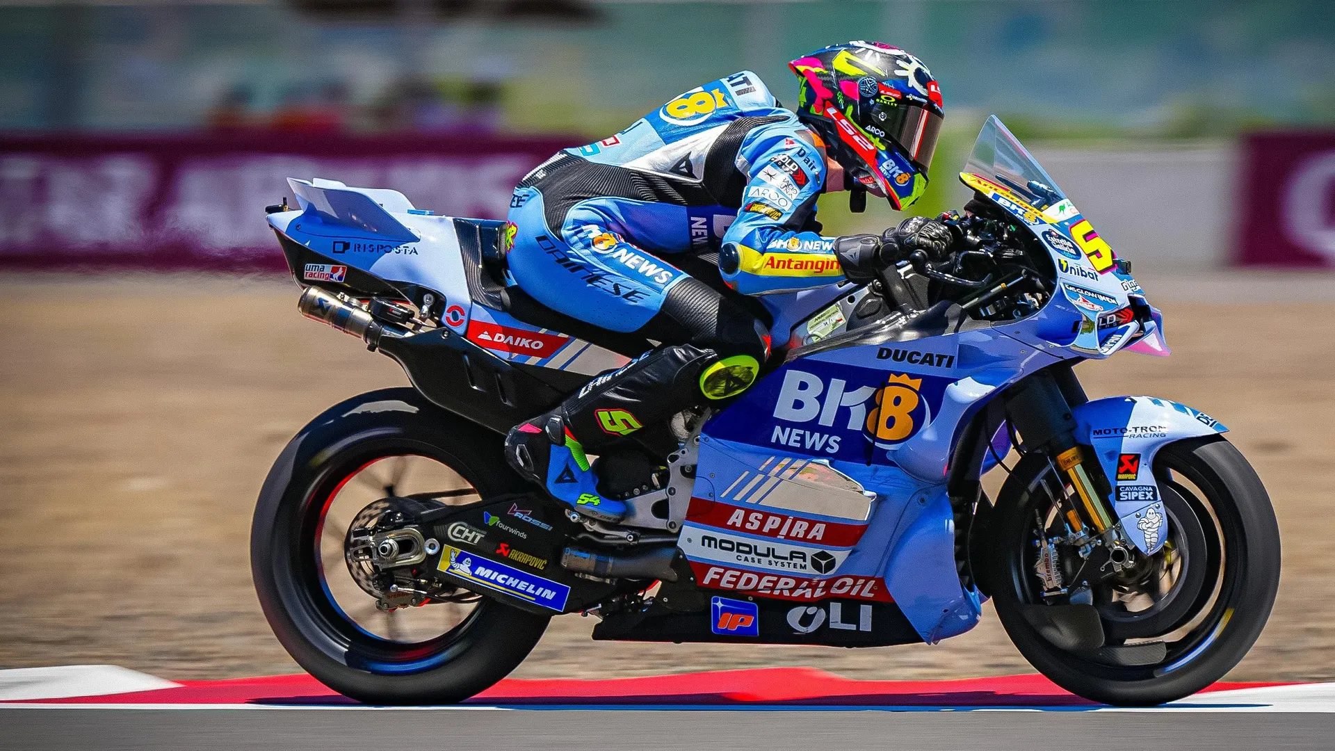 Aldeguer celebra 1ª vitória na MotoGP, mas admite: “Não esperava ritmo tão bom”
