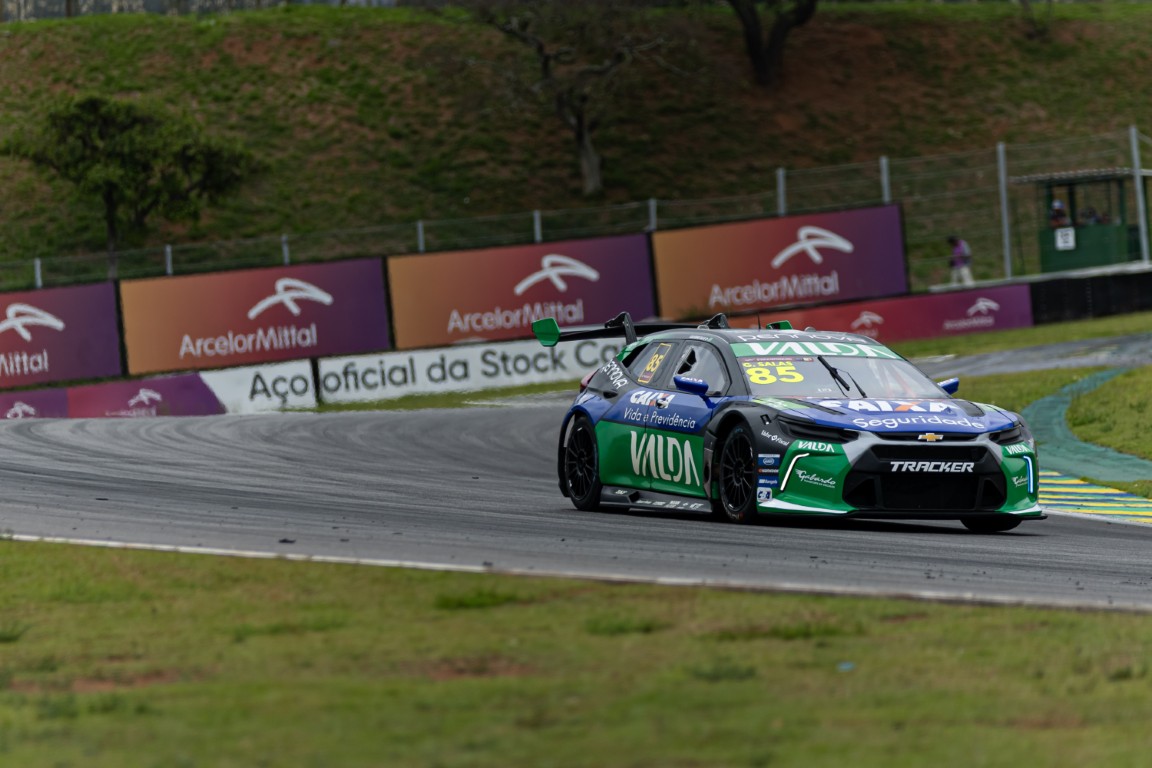 Salas valoriza pódio, mas lamenta problemas em Interlagos: “Motor perdeu rendimento”