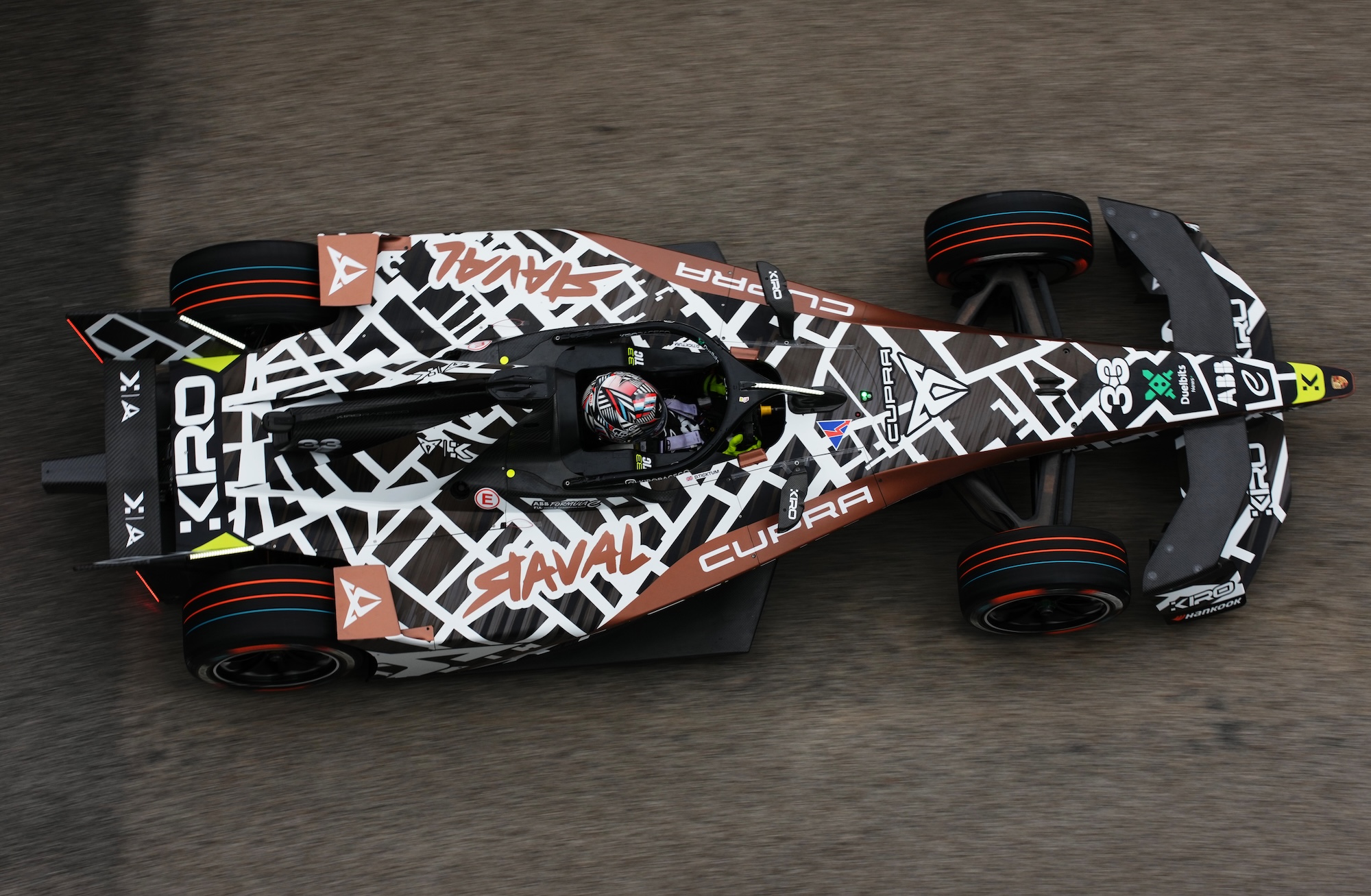 Ticktum lidera TL1 marcado por batida de De Vries no eP de Madri. Drugovich é 9º