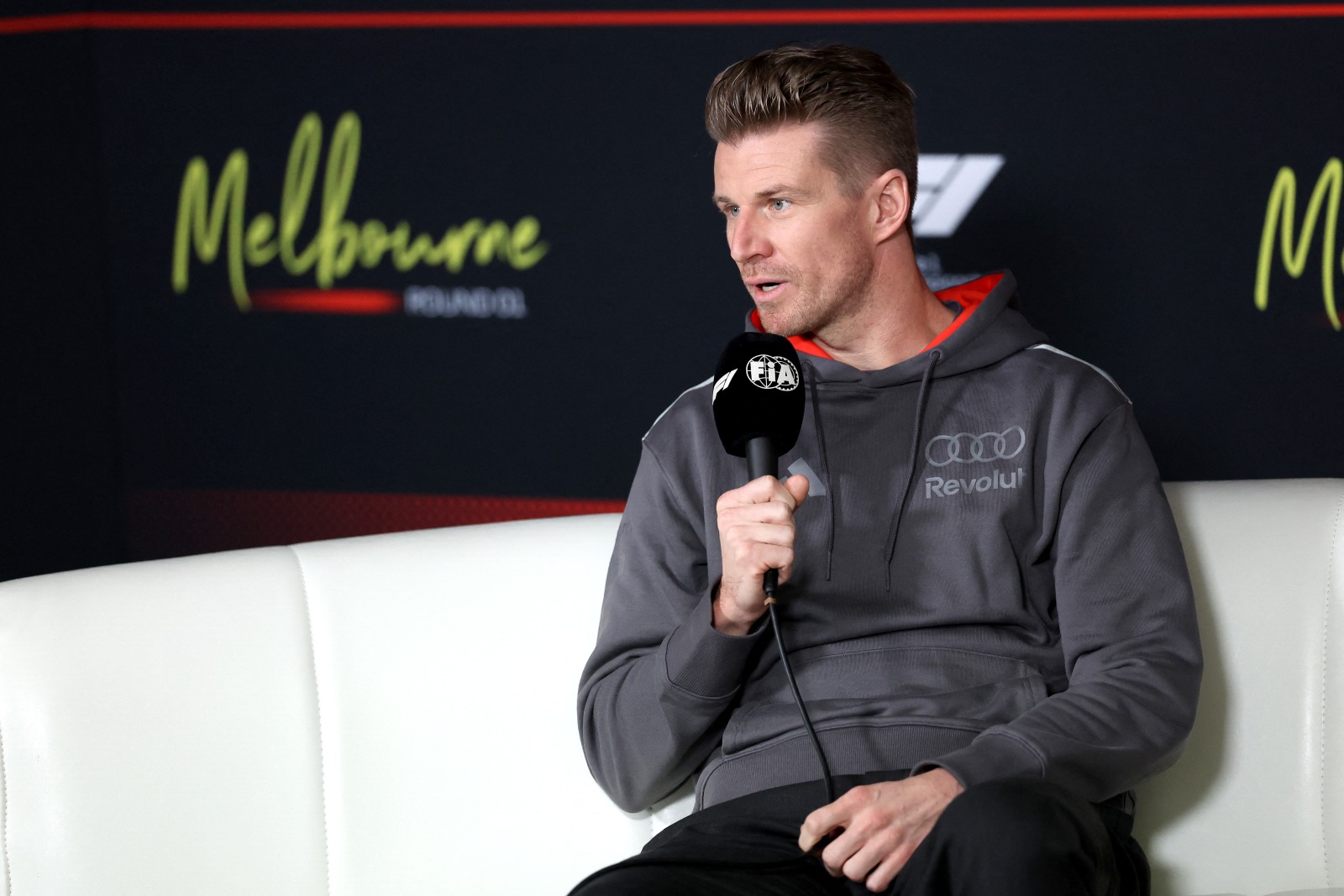 Hülkenberg se anima com início da F1 e estabelece meta com a Audi em 2026