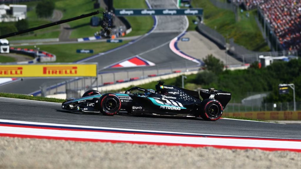 As atividades do GP da Inglaterra, nona etapa da temporada 2026 da F1, seguem neste sábado (4)
