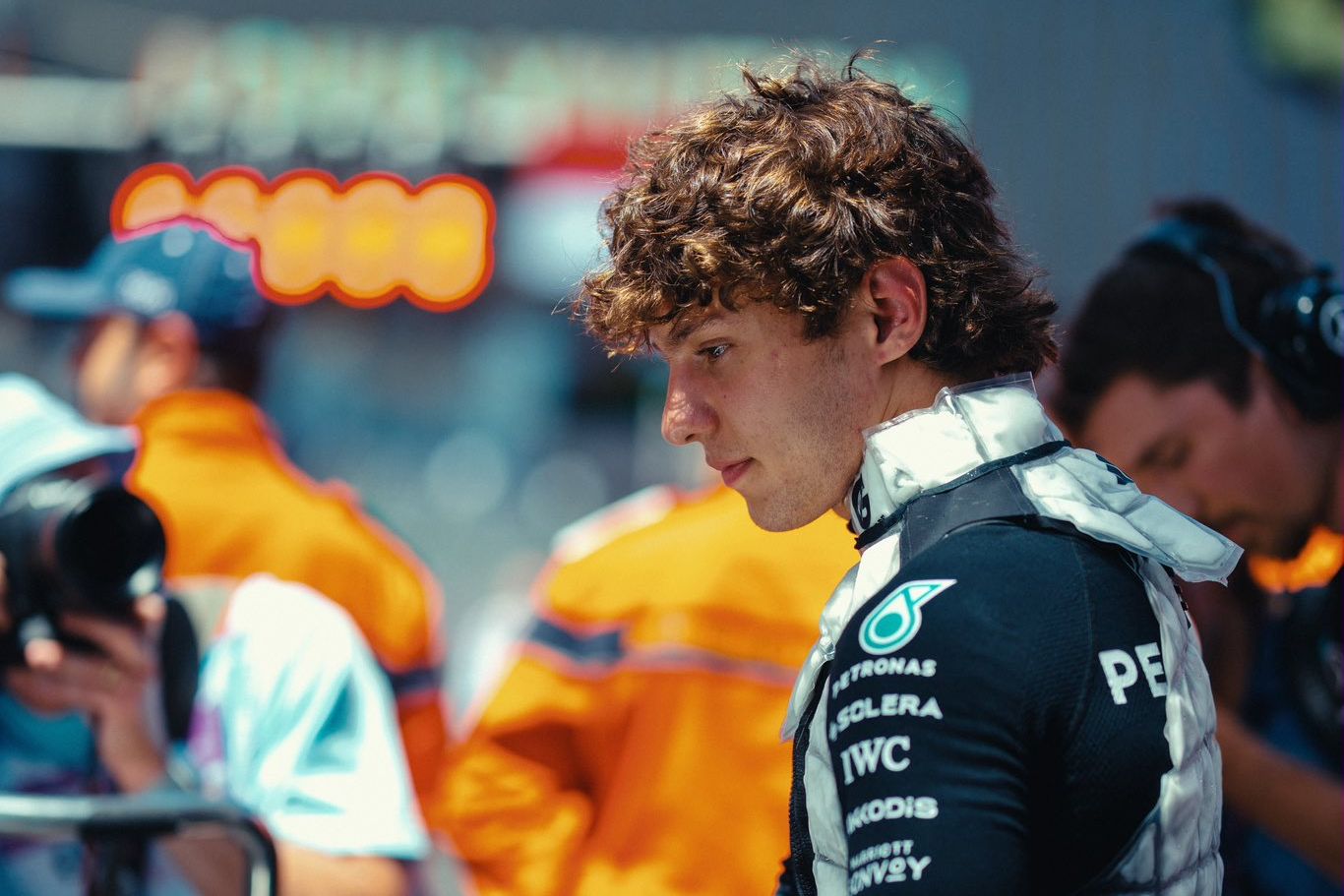 Antonelli vira piloto mais jovem a marcar Grand Chelem na F1 após domínio em Mônaco