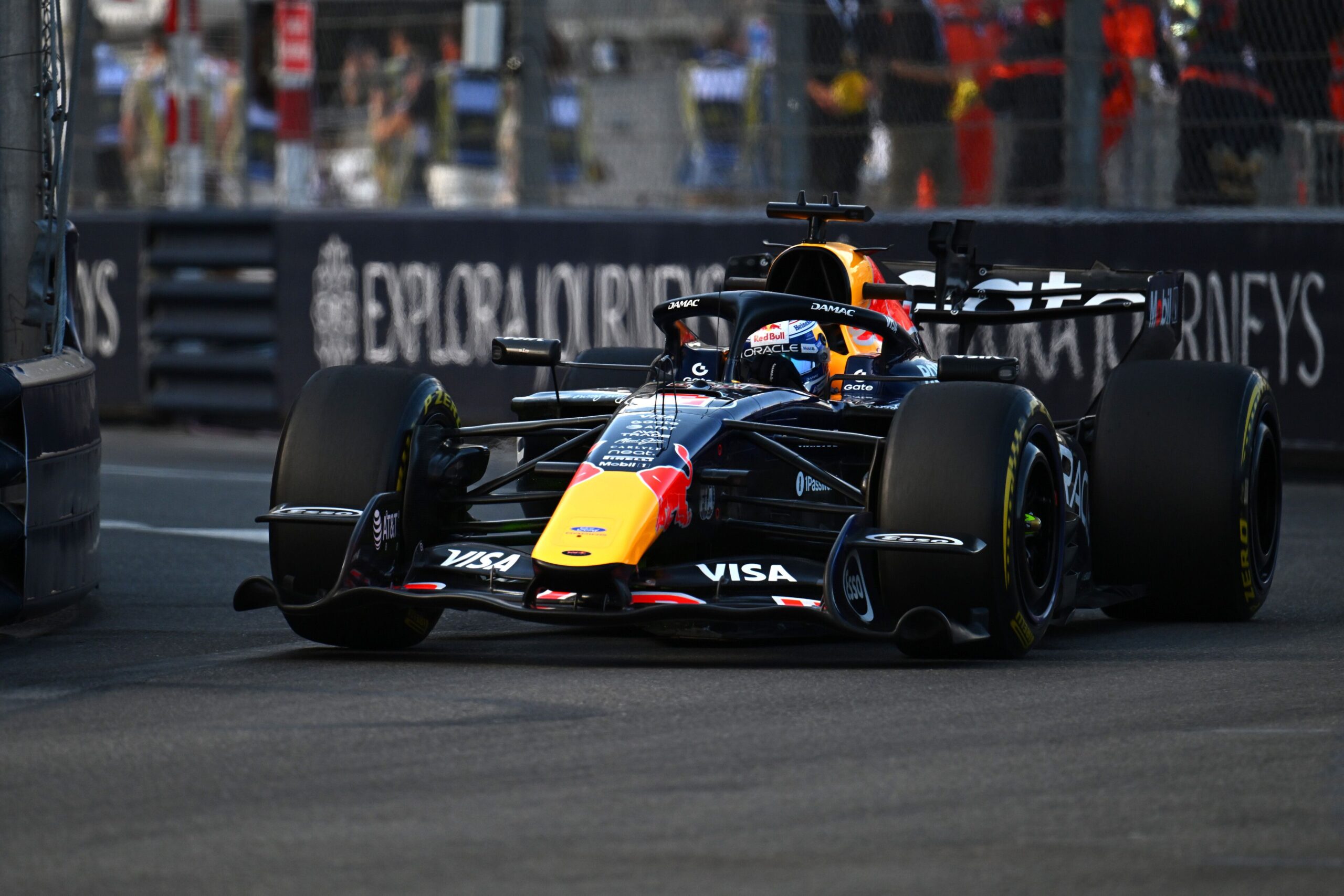Verstappen celebra 1ª fila no GP de Mônaco, mas alerta para