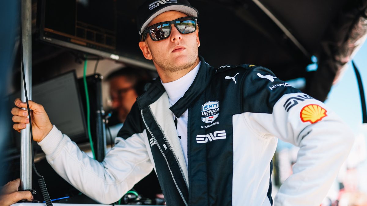 RLL promove mudança, e Schumacher ganha 4º engenheiro diferente na Indy 2026