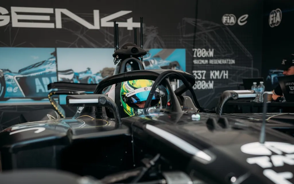 Barrichello se impressiona com carro Gen4 em Goodwood: “Quase rápido demais”