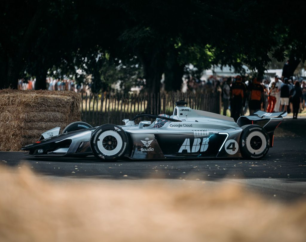 Prestes a entrar na era Gen4, Fórmula E já pensa em slicks - Créditos: Fórmula E CEO admite plano de introduzir slicks na Fórmula E: “Queremos corridas animadas”