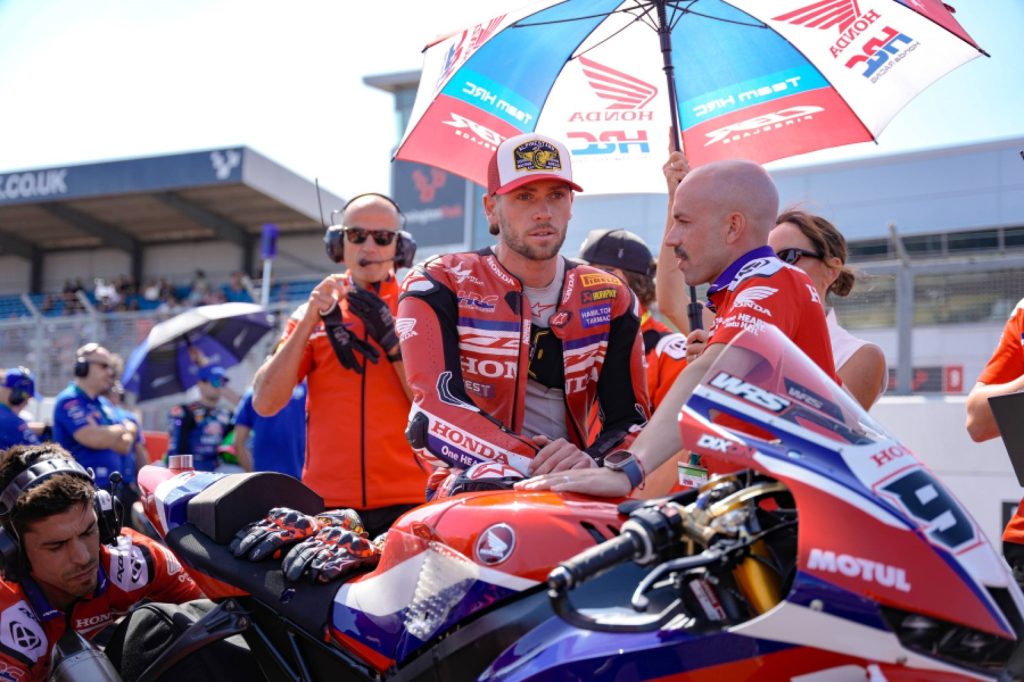 WSBK 2026 Inglaterra Donington Park Honda Jake Dixon