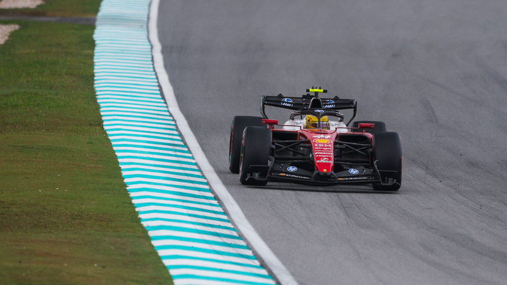 F1 2026, BAHREIN, MALÁSIA, CORRIDA, FERRARI, LEWIS HAMILTON, CARRO