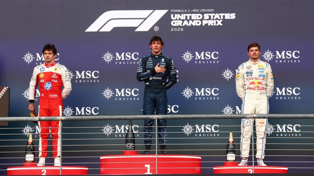 F1 2026, ESTADOS UNIDOS, AUSTIN, CORRIDA, PÓDIO, MERCEDES, KIMI ANTONELLI, FERRARI, CHARLES LECLERC, RED BULL RACING, MAX VERSTAPPEN