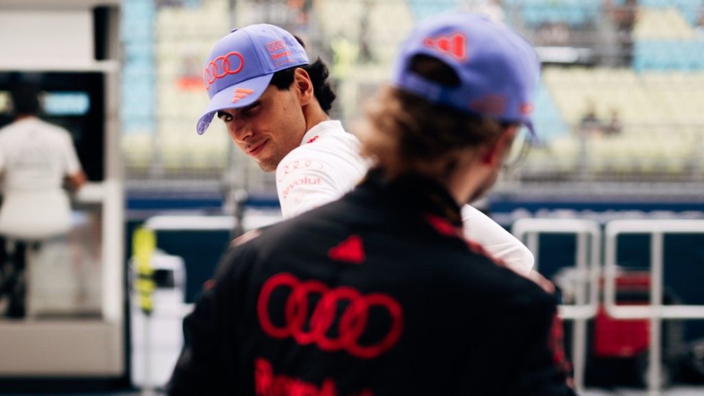 F1 2026, SINGAPURA, MARINA BAY, CLASSIFICAÇÃO, AUDI, GABRIEL BORTOLETO, ROSTO, RETRATO