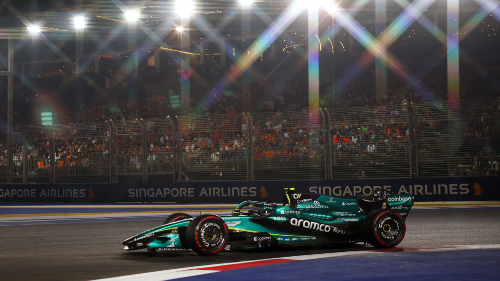 F1 2026, SINGAPURA, MARINA BAY, CORRIDA, ASTON MARTIN, FERNANDO ALONSO, CARRO