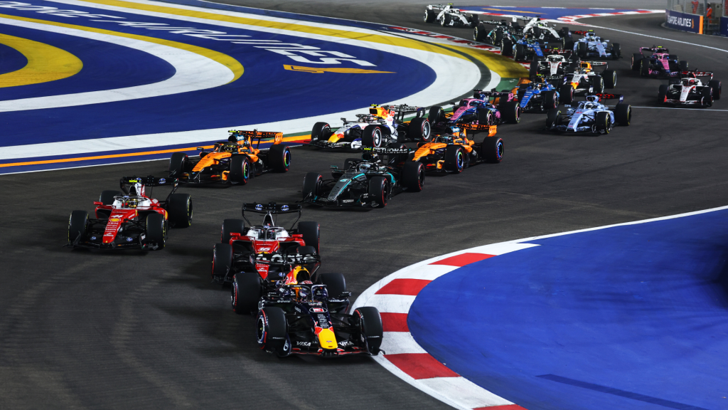 F1 2026, SINGAPURA, MARINA BAY, CORRIDA, RED BULL, MAX VERSTAPPEN, CARRO