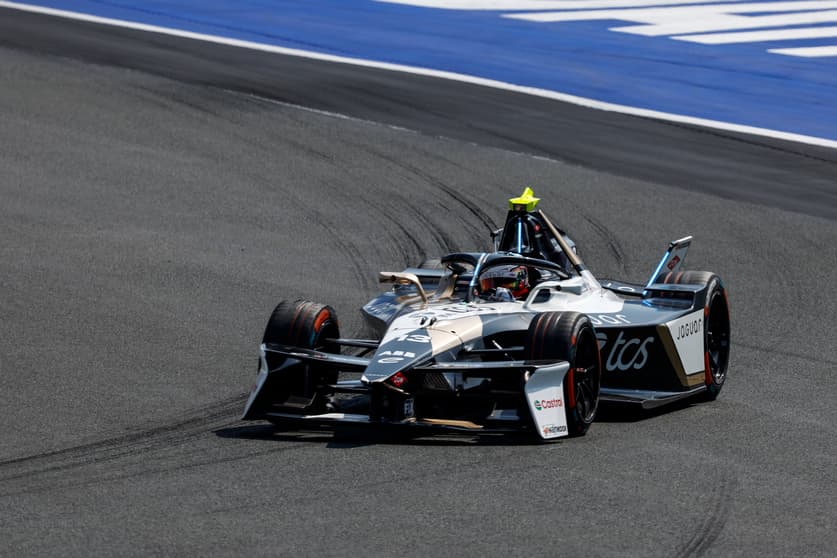 Da Costa brilla en el ePrix de Jeddah 2 y gana su primera carrera con Jaguar