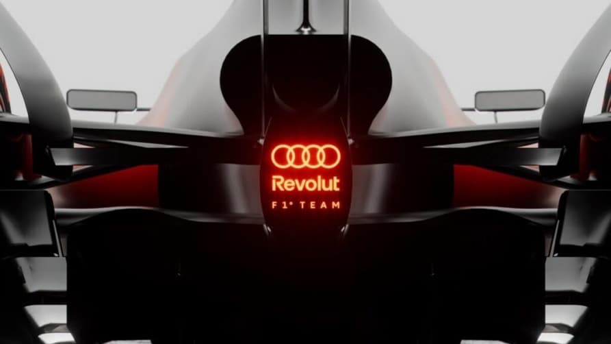 Audi destaca el «trabajo colectivo» en la previa de su debut en F1 y enciende el nuevo motor
