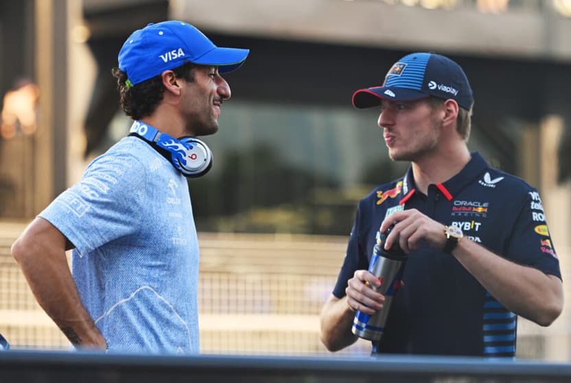Ricciardo revela detalles sobre el traspaso del número 3 a Verstappen: «Me alegré mucho»