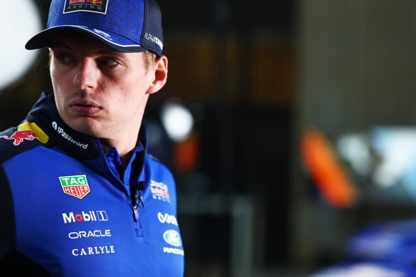 Verstappen evita hablar sobre la brecha en el motor de Red Bull: «Me centro en conducir»