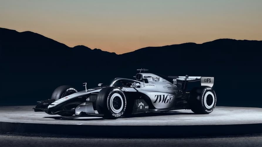 Cadillac presenta el coche que Pérez y Bottas conducirán en el debut del equipo en F1