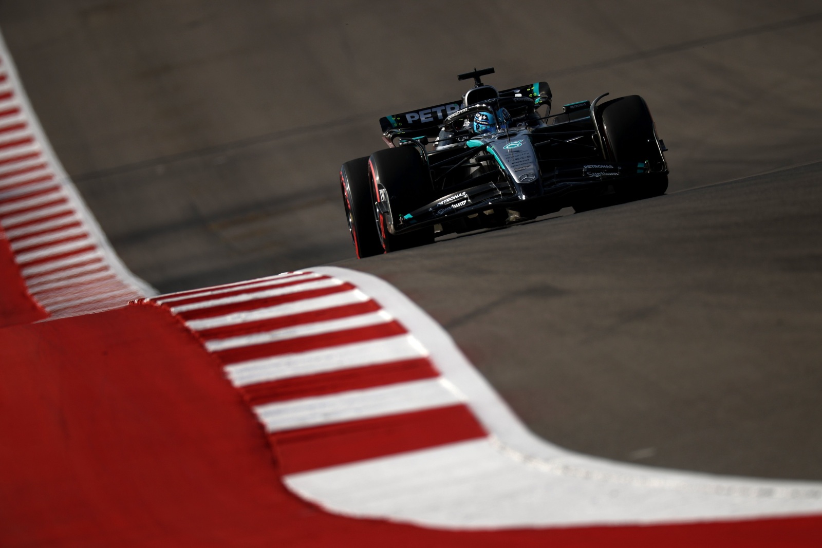 Russell habla de «procesión» en Austin y critica la F1: «Todo se resuelve  en la clasificación» - Noticia de F1 - Grande Prêmio en Español