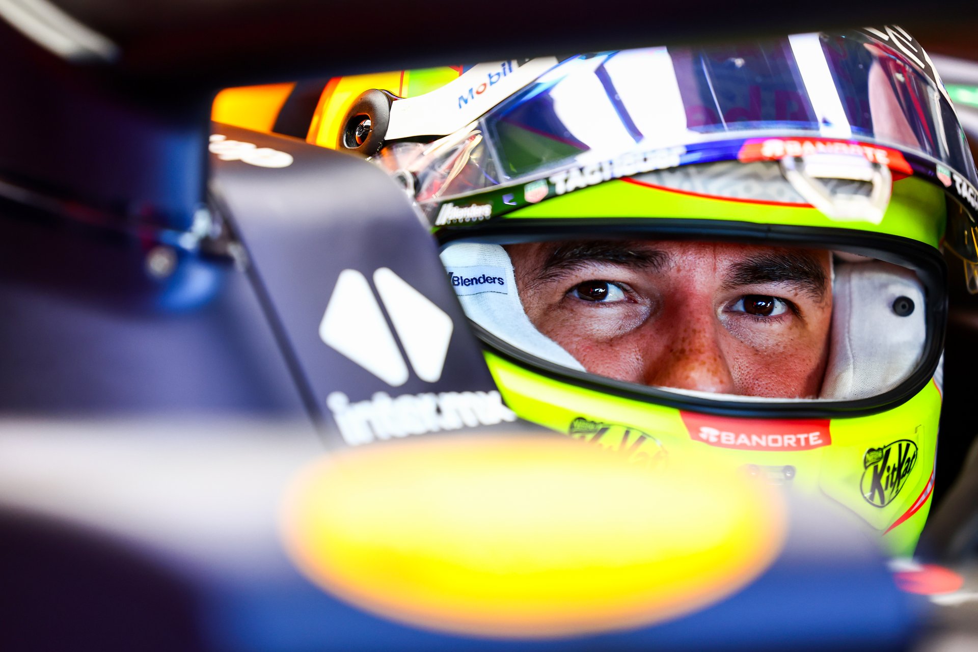 Pérez celebra rendimiento en entrenamientos y espera luchar por la pole en Silverstone