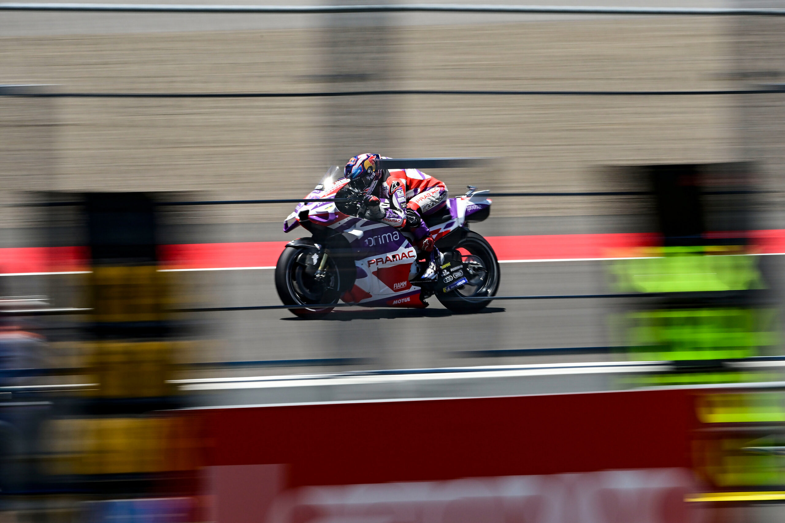 Martín consolida su buena forma y gana el Sprint de MotoGP en Indonesia