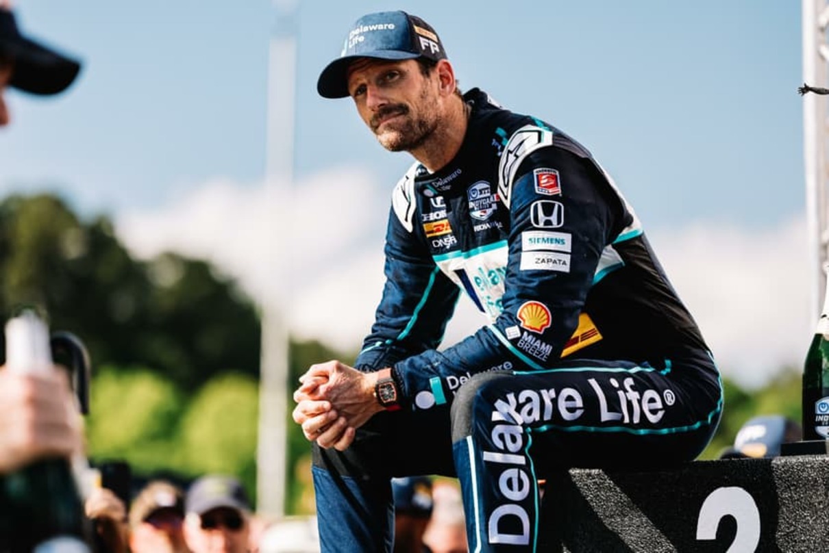 Grosjean se declara “muy feliz” tras la llegada de Komatsu como jefe de Haas