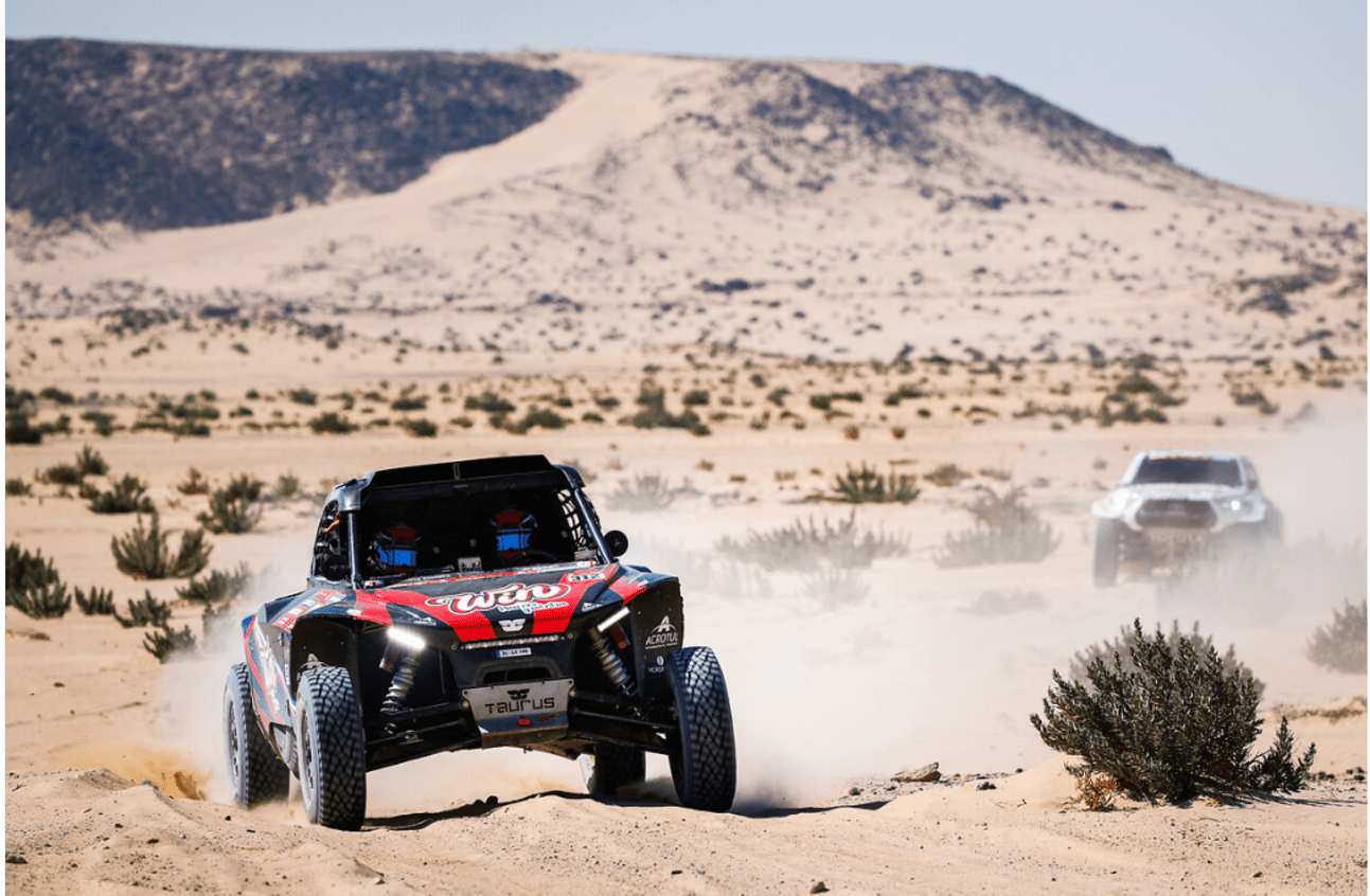 Loeb gana etapa 9 en autos del Dakar, Sainz domina general; 1-2 sudamericano en Challenger