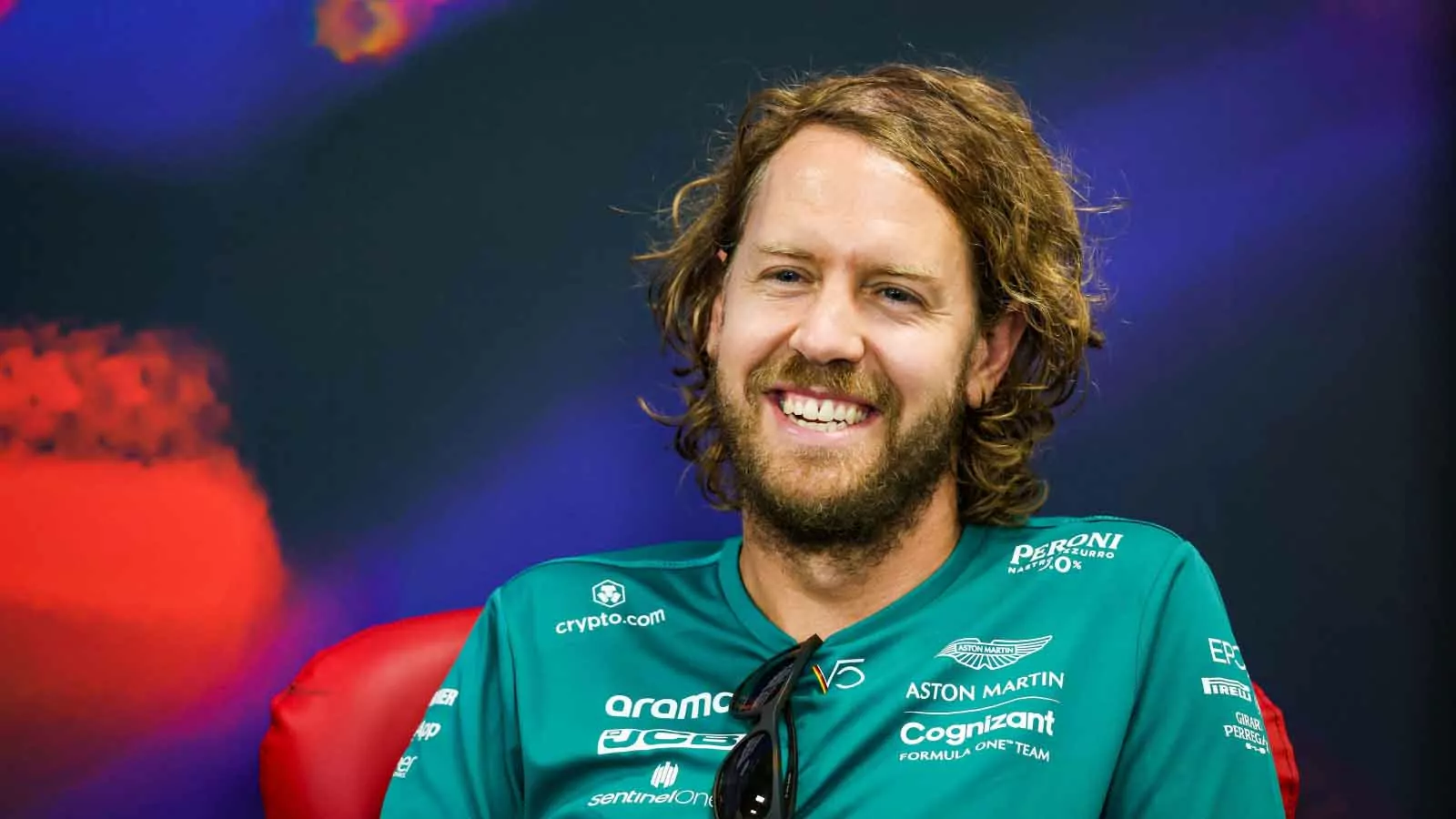 Vettel anuncia un homenaje y manejará el último McLaren de Senna en Ímola