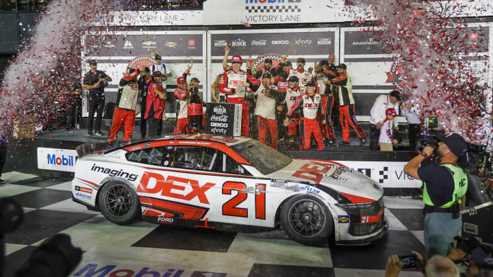Burton vence a Busch en overtime en Daytona y logra su primera victoria en NASCAR