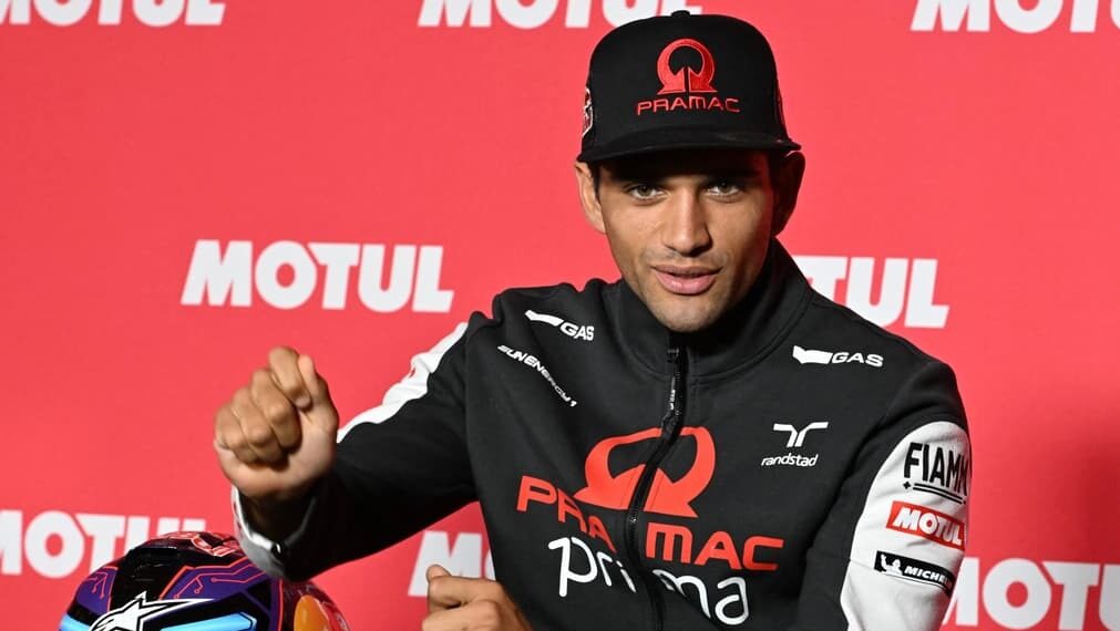Martín minimiza presión en la lucha por el título de MotoGP: «Desaparece en la pista»