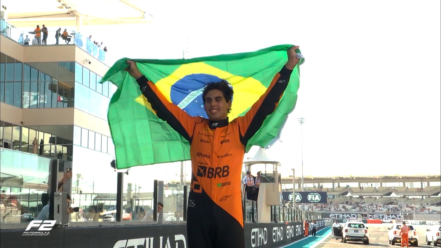 Bortoleto es segundo en la carrera larga de F2 en Abu Dhabi y es campeón; Duerksen vence