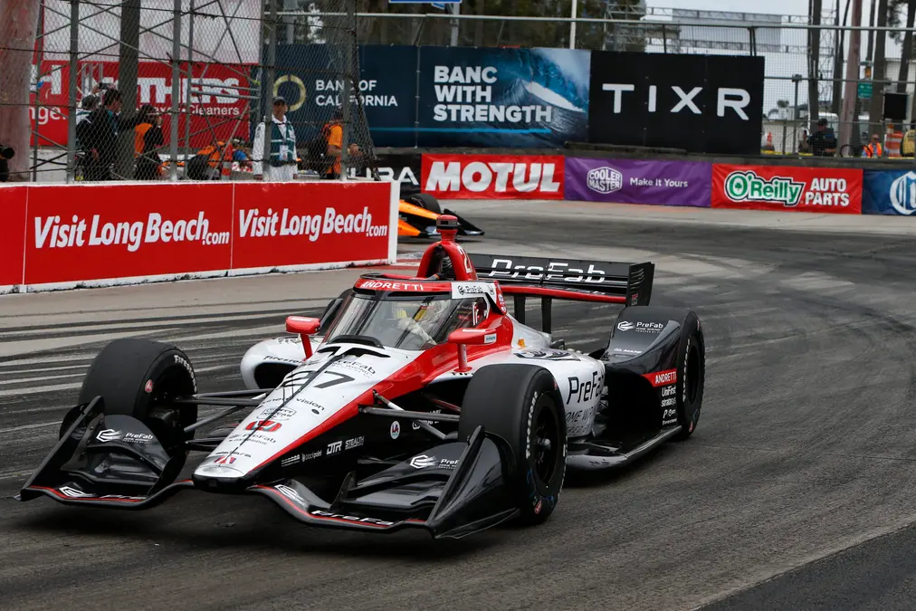 Kirkwood triunfa de manera dominante en Long Beach; Palou es 2°, O’Ward, 13° 