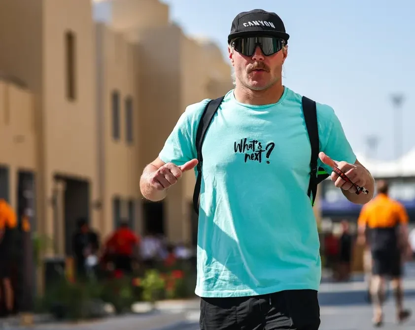 Bottas expresa gratitud y afirma que «respeta aún más» a Mercedes tras la F1 2025