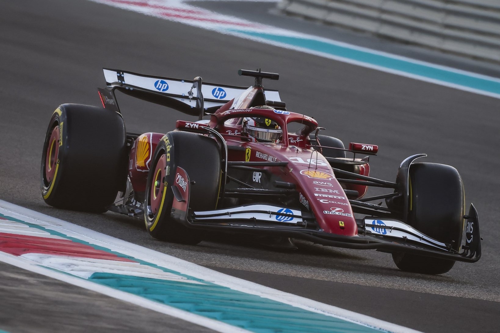Leclerc se sorprende con Ferrari «rápida» en Abu Dhabi, pero admite: «Quiero olvidar 2025»
